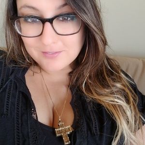 Meet your Posher, Gabrielle